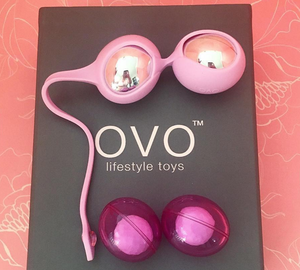 
            
                Load image into Gallery viewer, OVO L1A Petite Love Ball - Pink
            
        